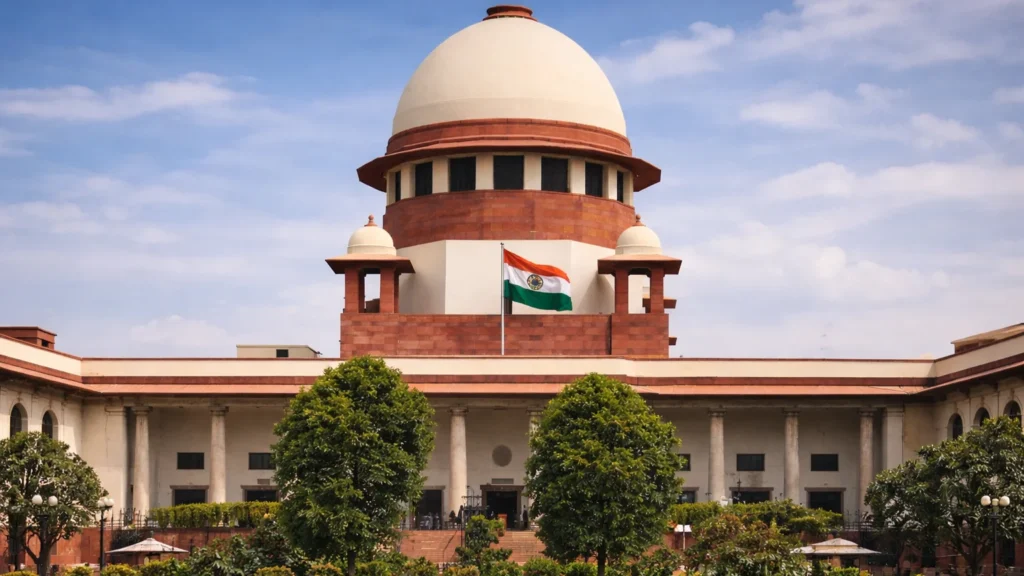 नई दिल्ली स्थित सुप्रीम कोर्ट ऑफ इंडिया की इमारत